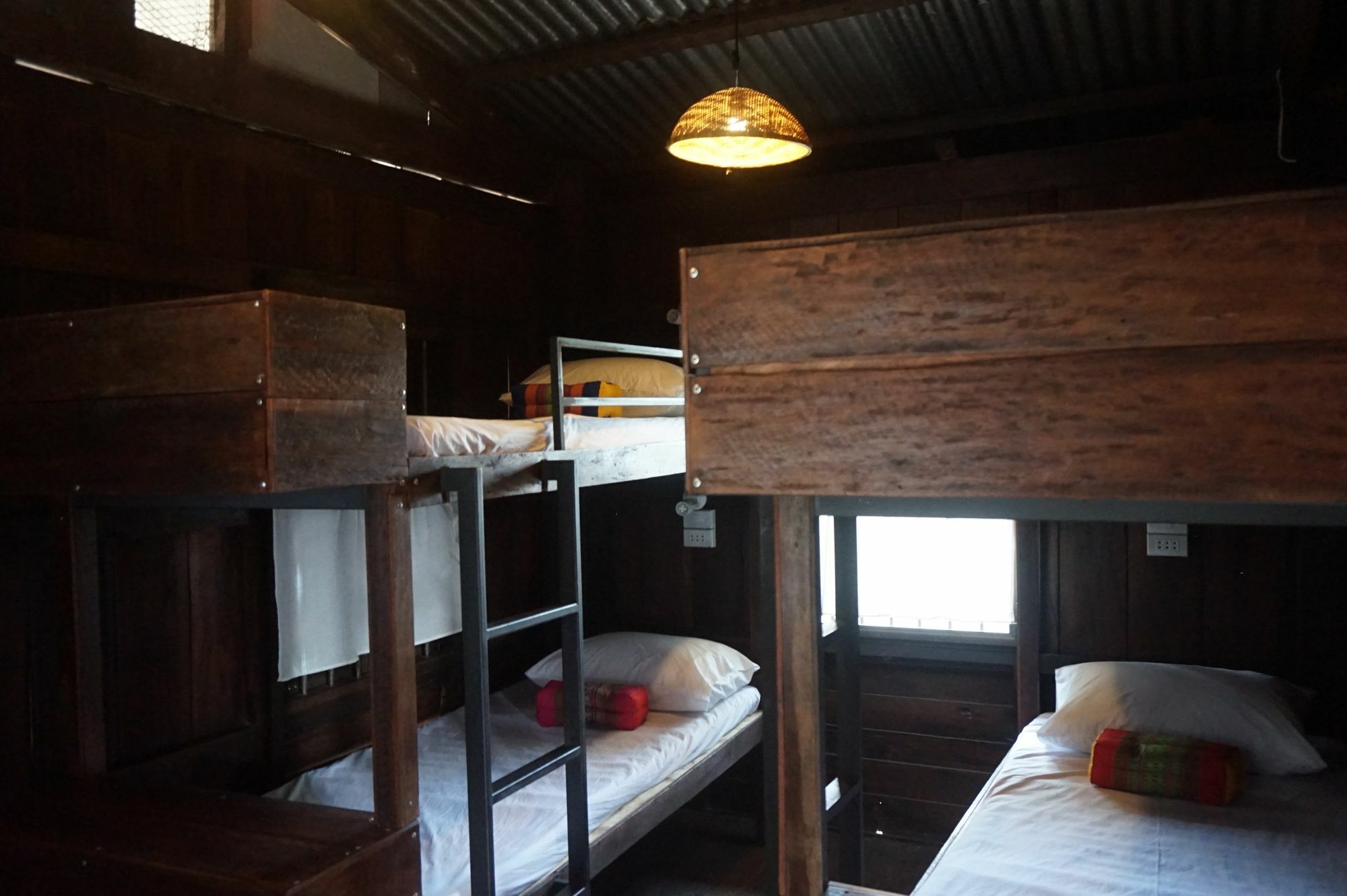 Iamwarin Mini Hostel Warin Chamrap Exteriér fotografie